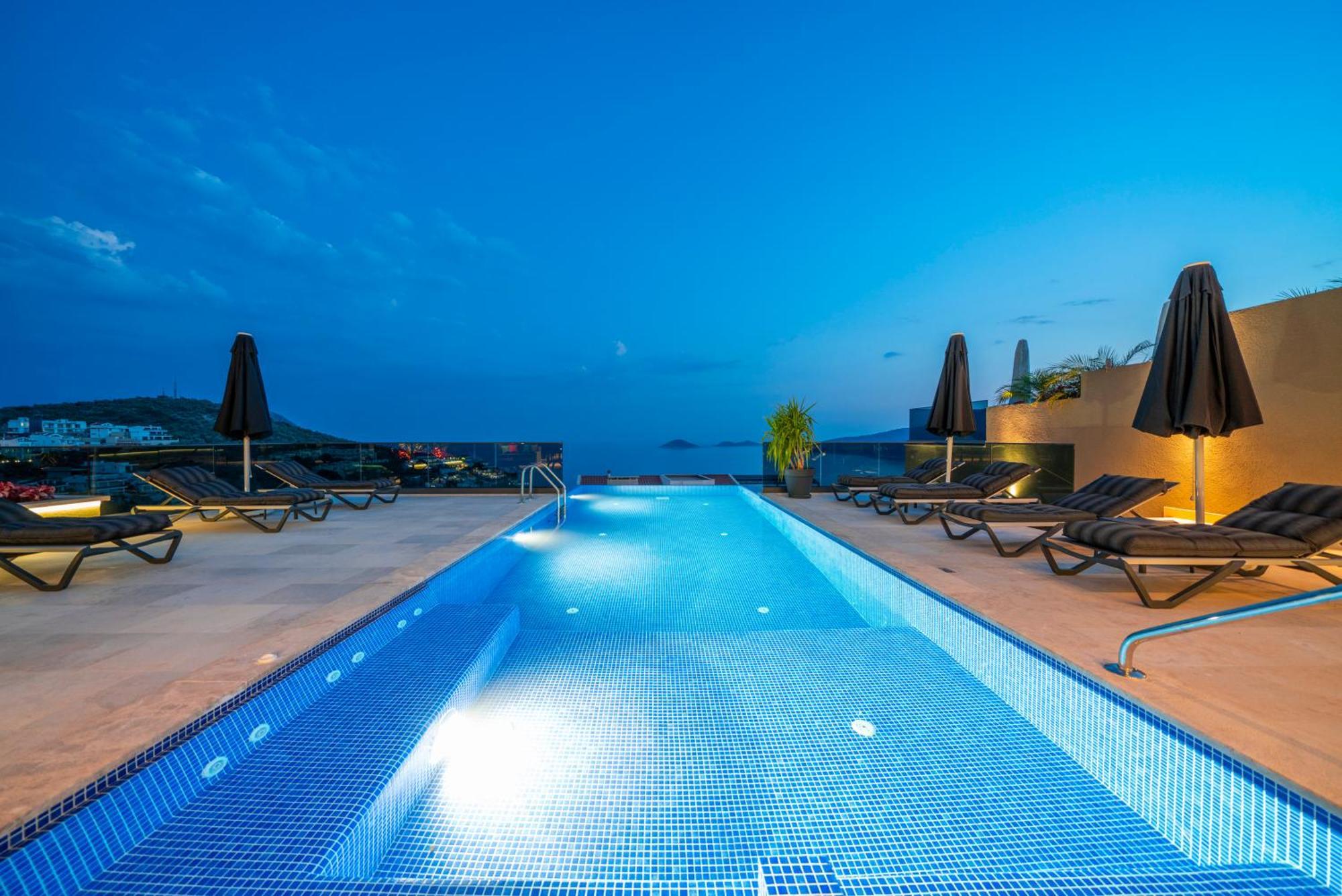 Turquoise Villa